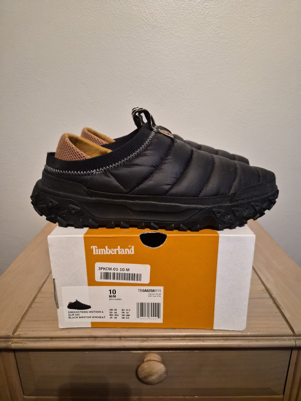 Timberland Men’s Black Puffer Slip-On Clog